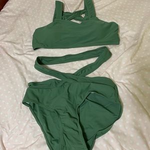 bikini never been worn